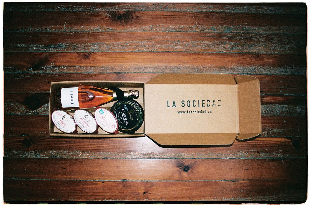 Pack Gourmet , Champagne con conservas